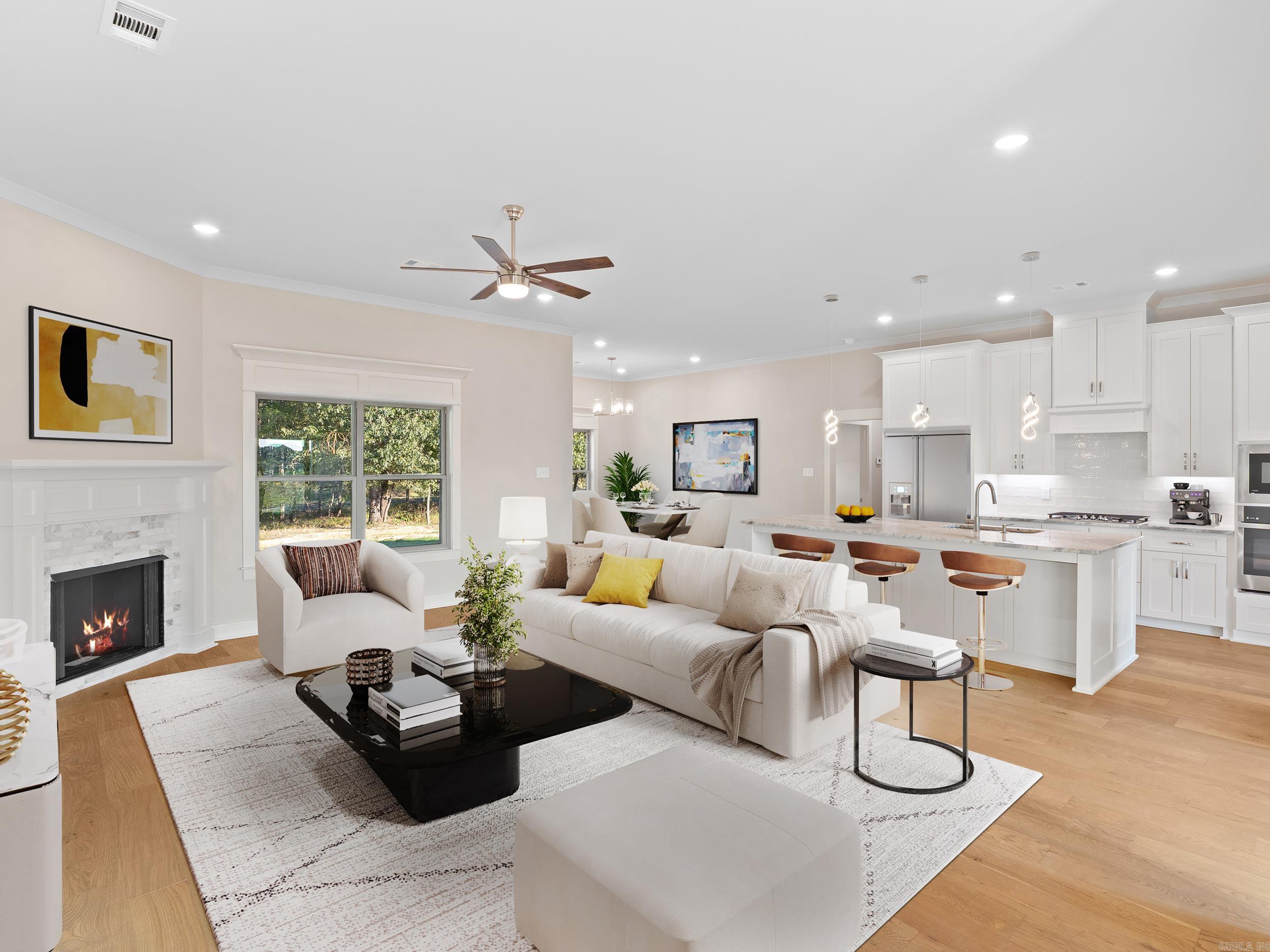 2344 Lakewood Circle