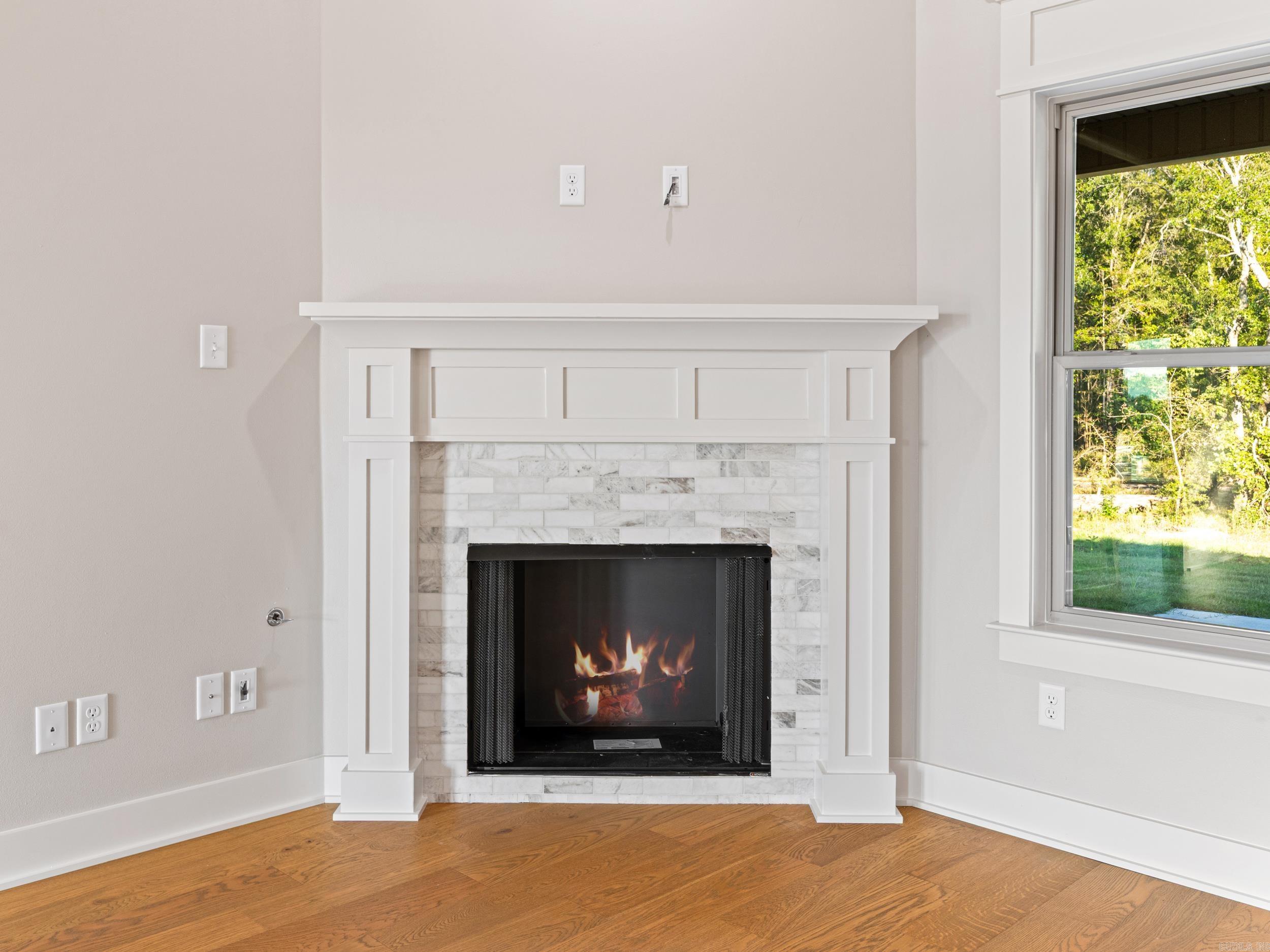 2344 Lakewood Circle