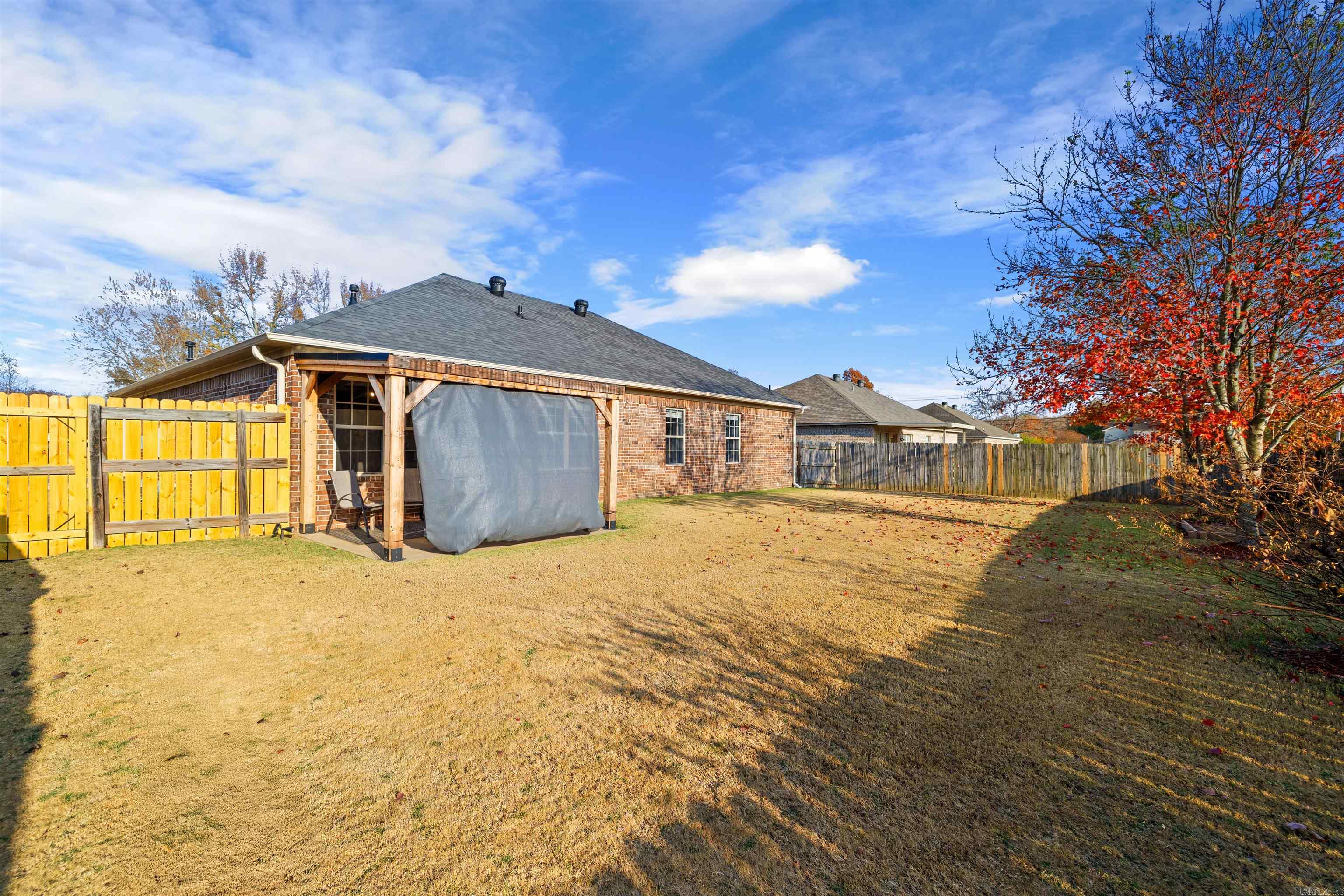 2415 Versailles Dr Drive