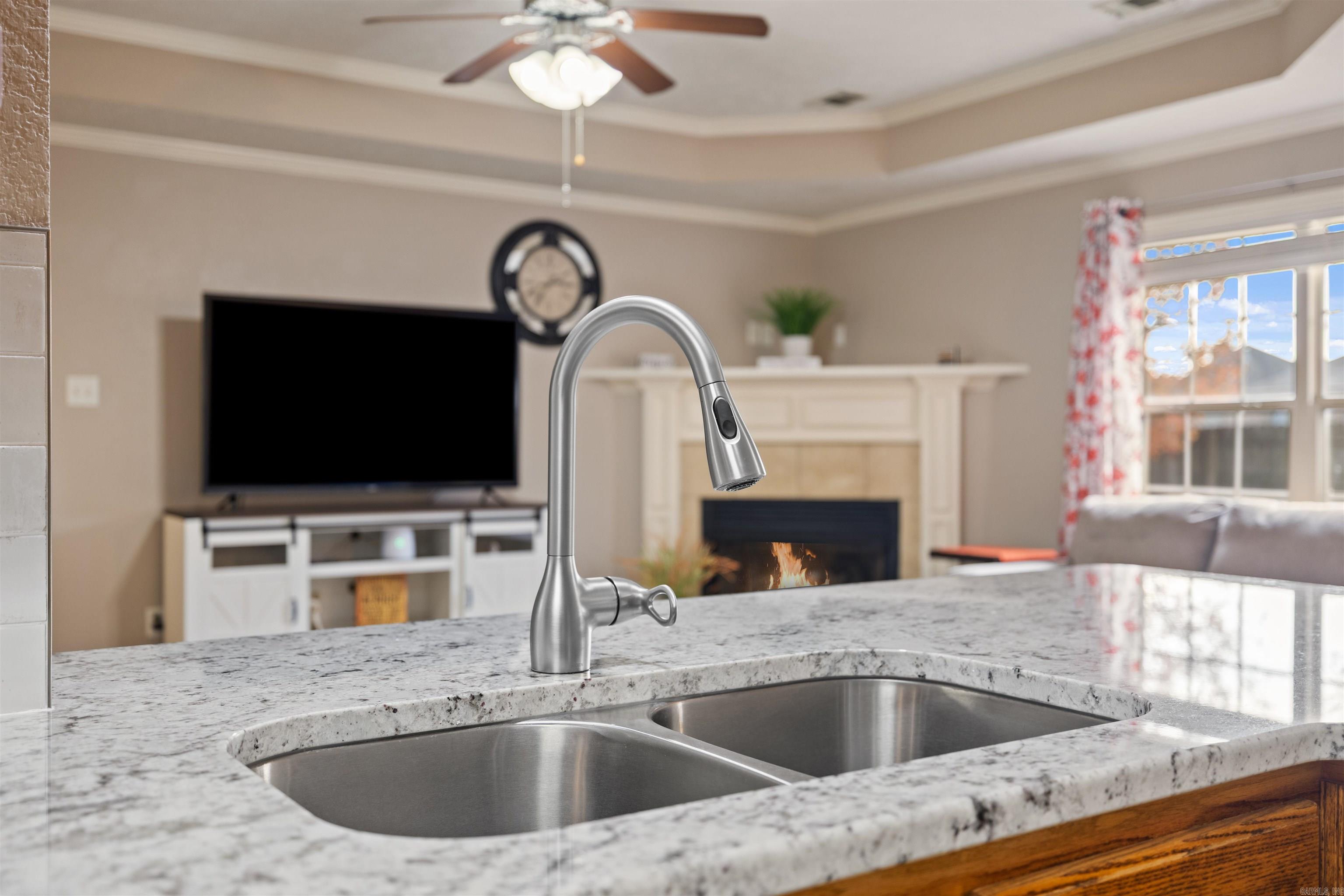 2415 Versailles Dr Drive