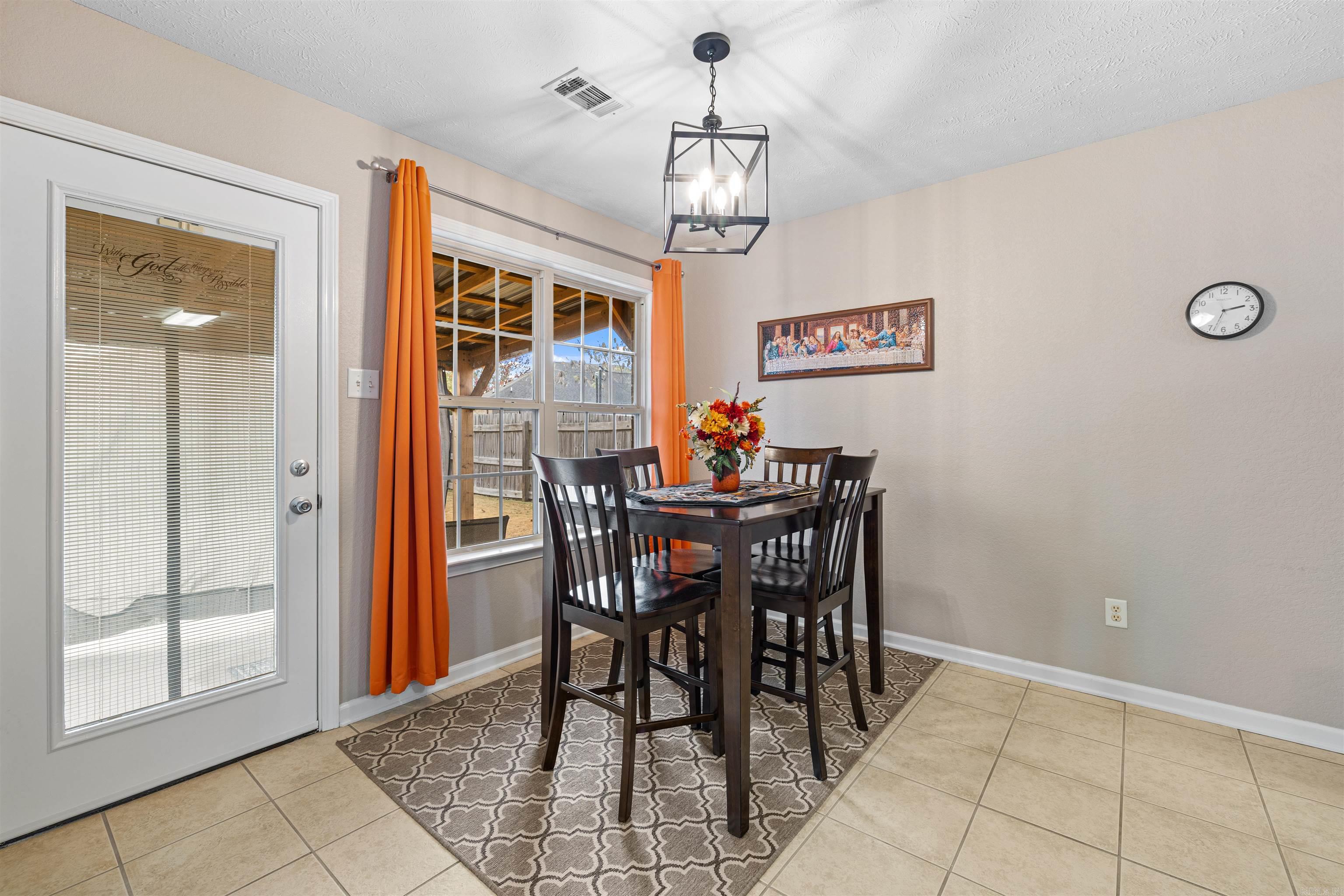 2415 Versailles Dr Drive