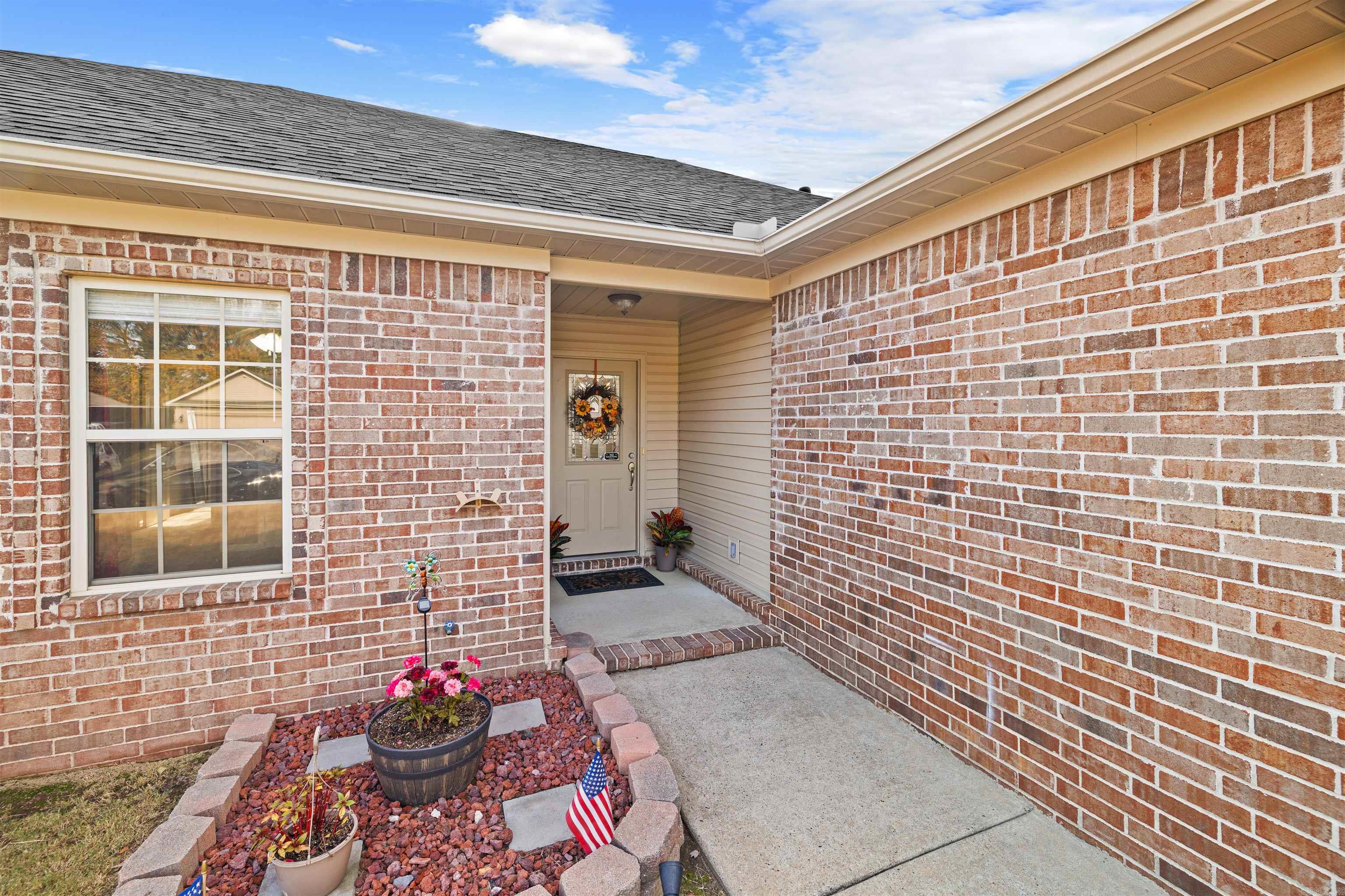 2415 Versailles Dr Drive