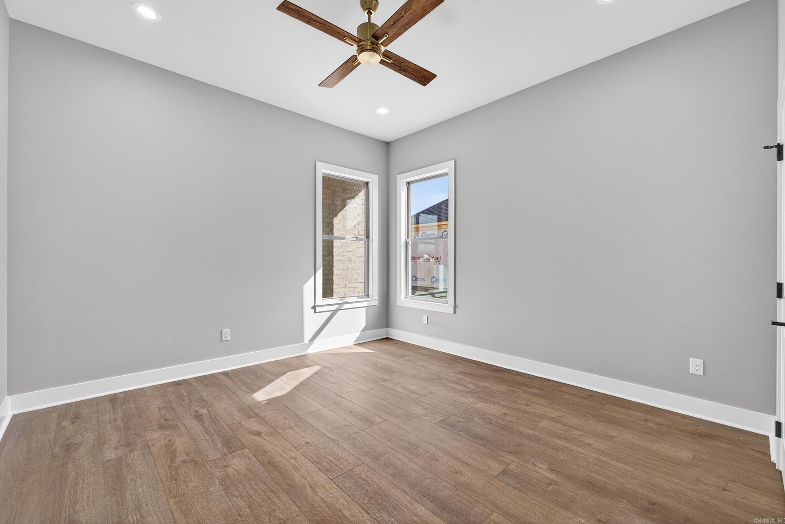 2314 Lakewood Circle