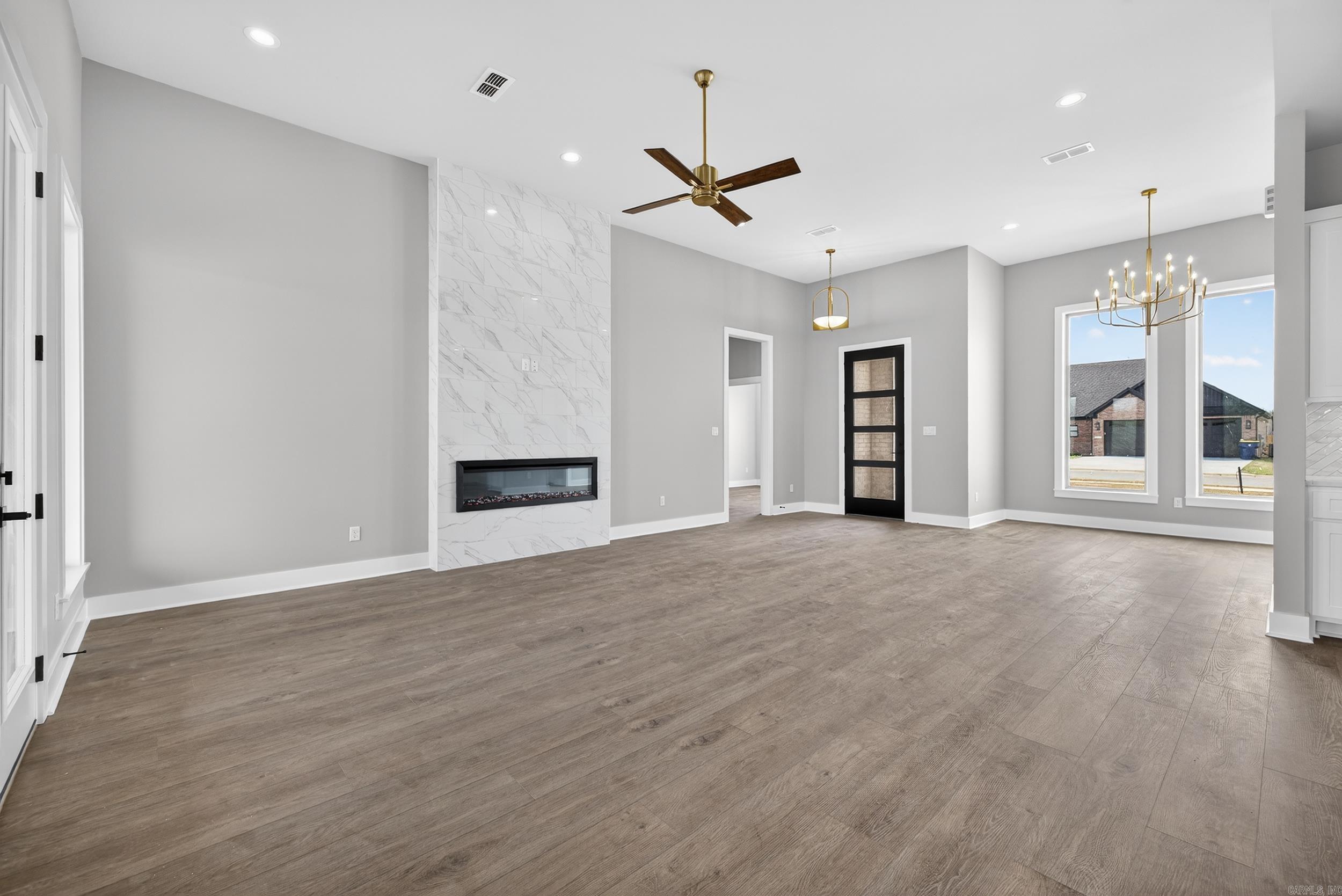 2314 Lakewood Circle