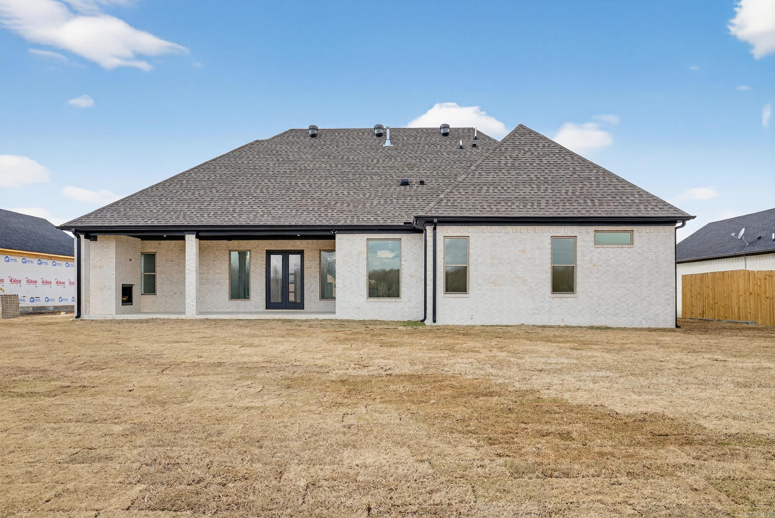 2314 Lakewood Circle