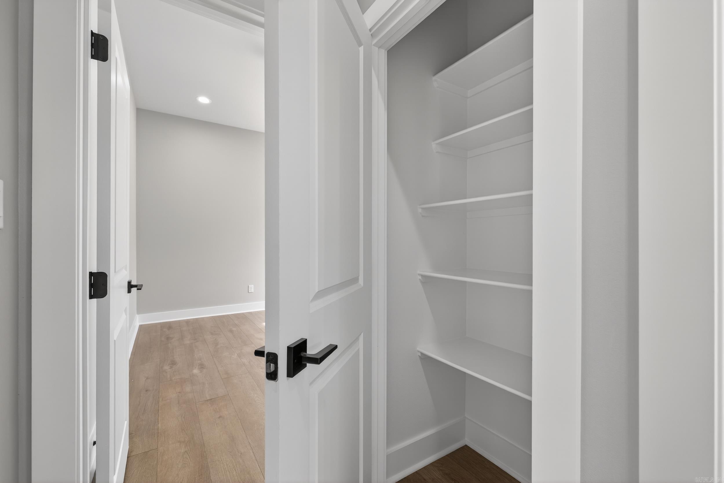 2314 Lakewood Circle