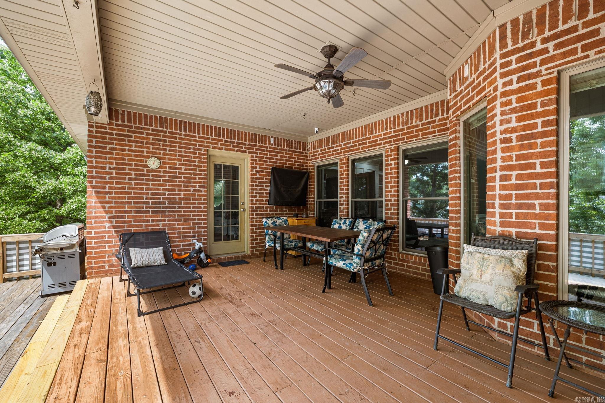20 Gleneagle Drive