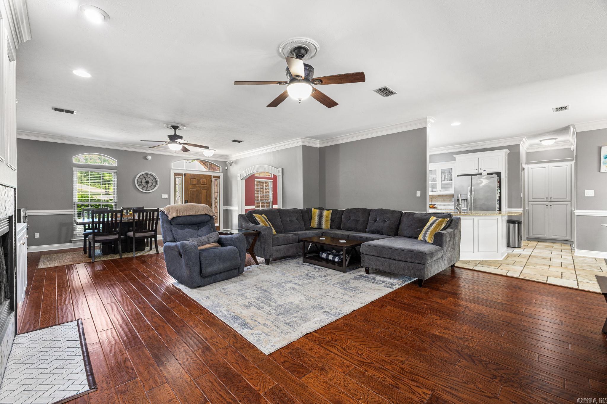 20 Gleneagle Drive