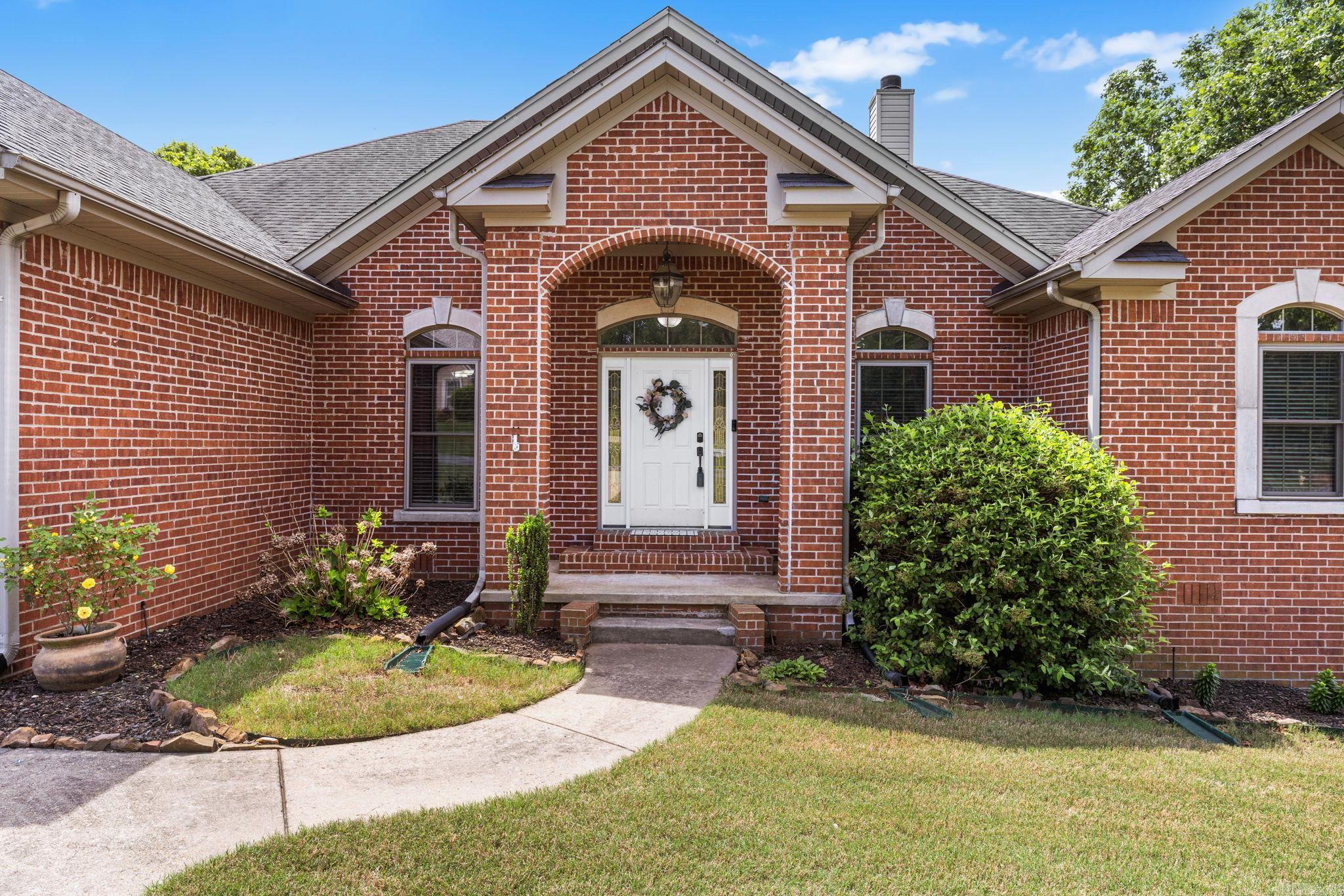 20 Gleneagle Drive