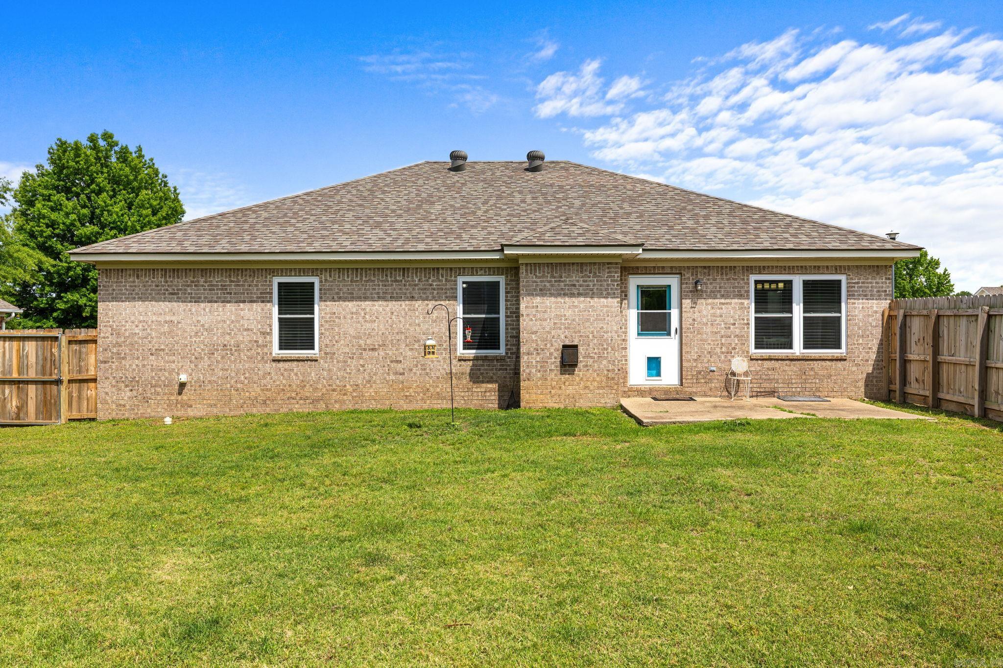 30 Applewood Drive