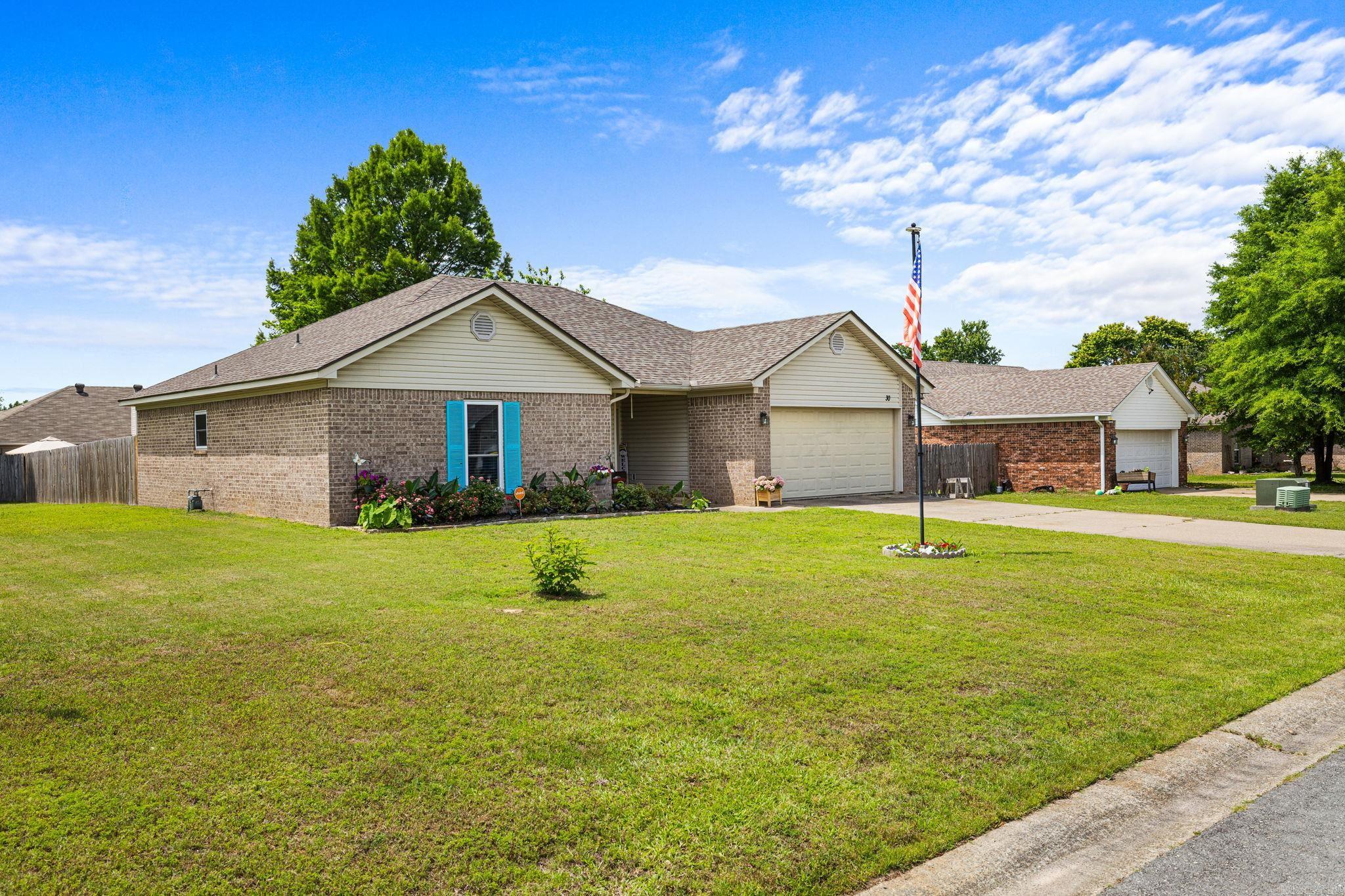 30 Applewood Drive