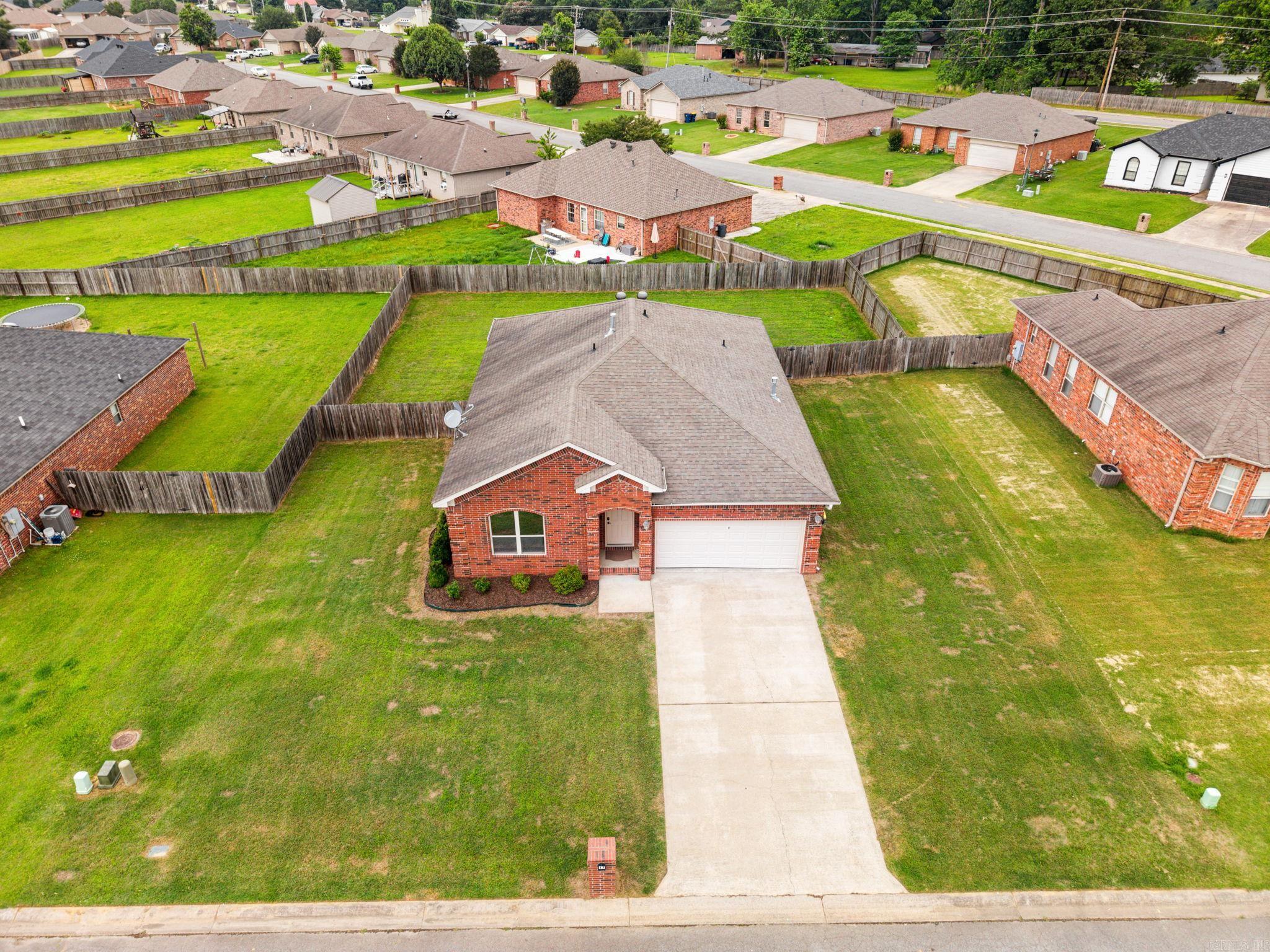 17 Stonehenge Drive