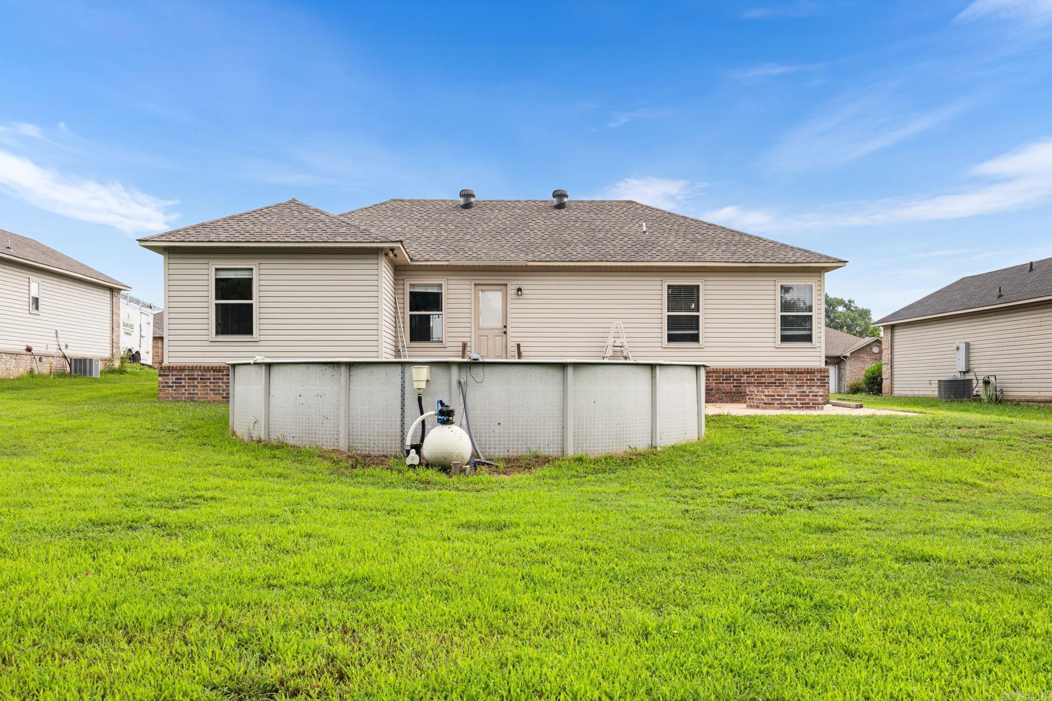 27 Mill Creek Drive