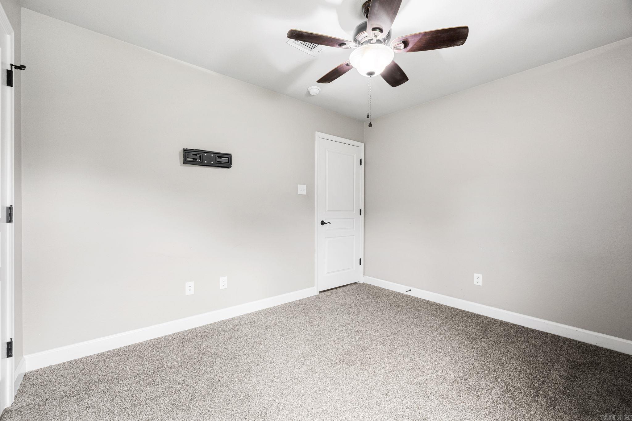 27 Mill Creek Drive