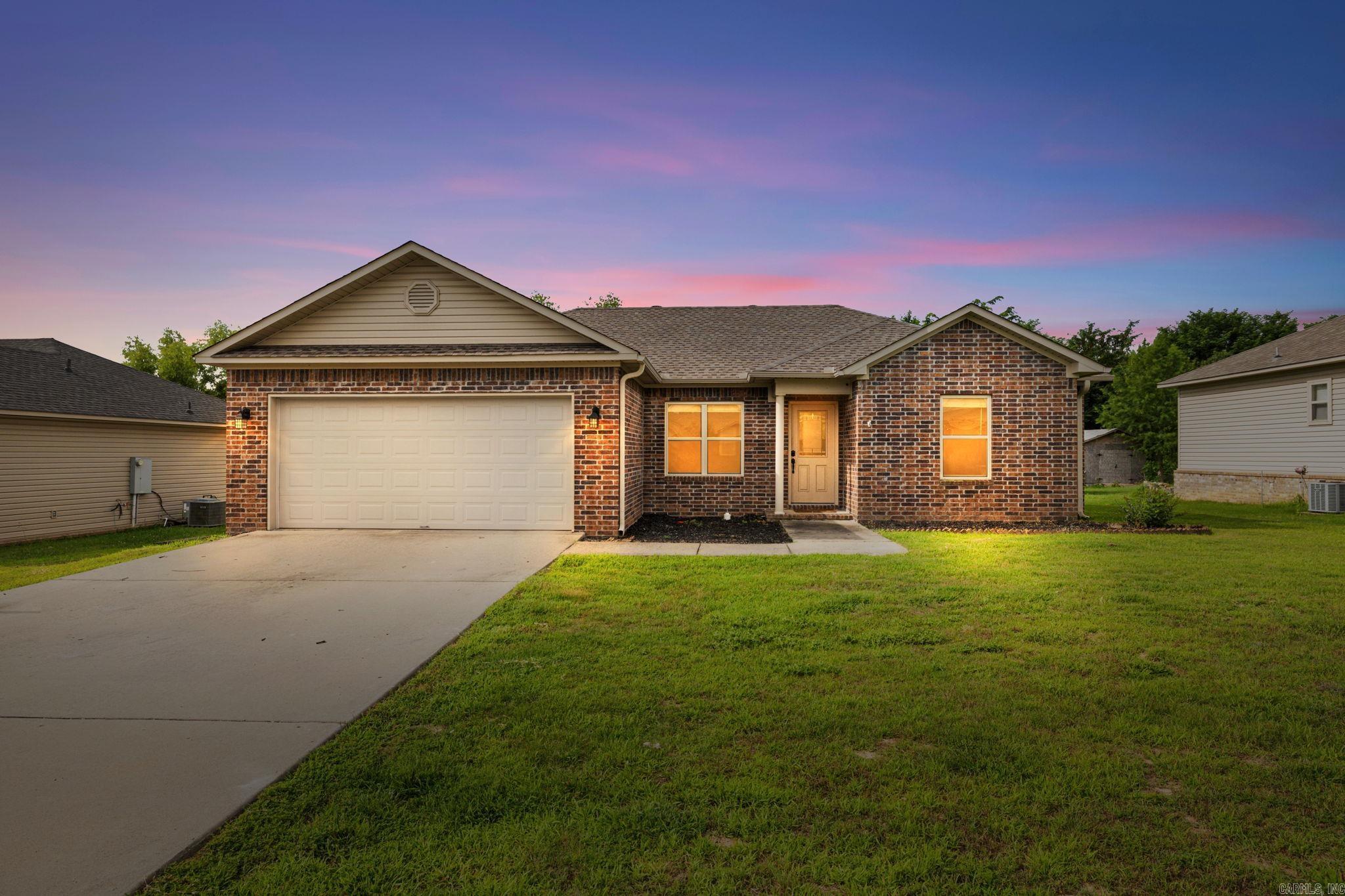 27 Mill Creek Drive