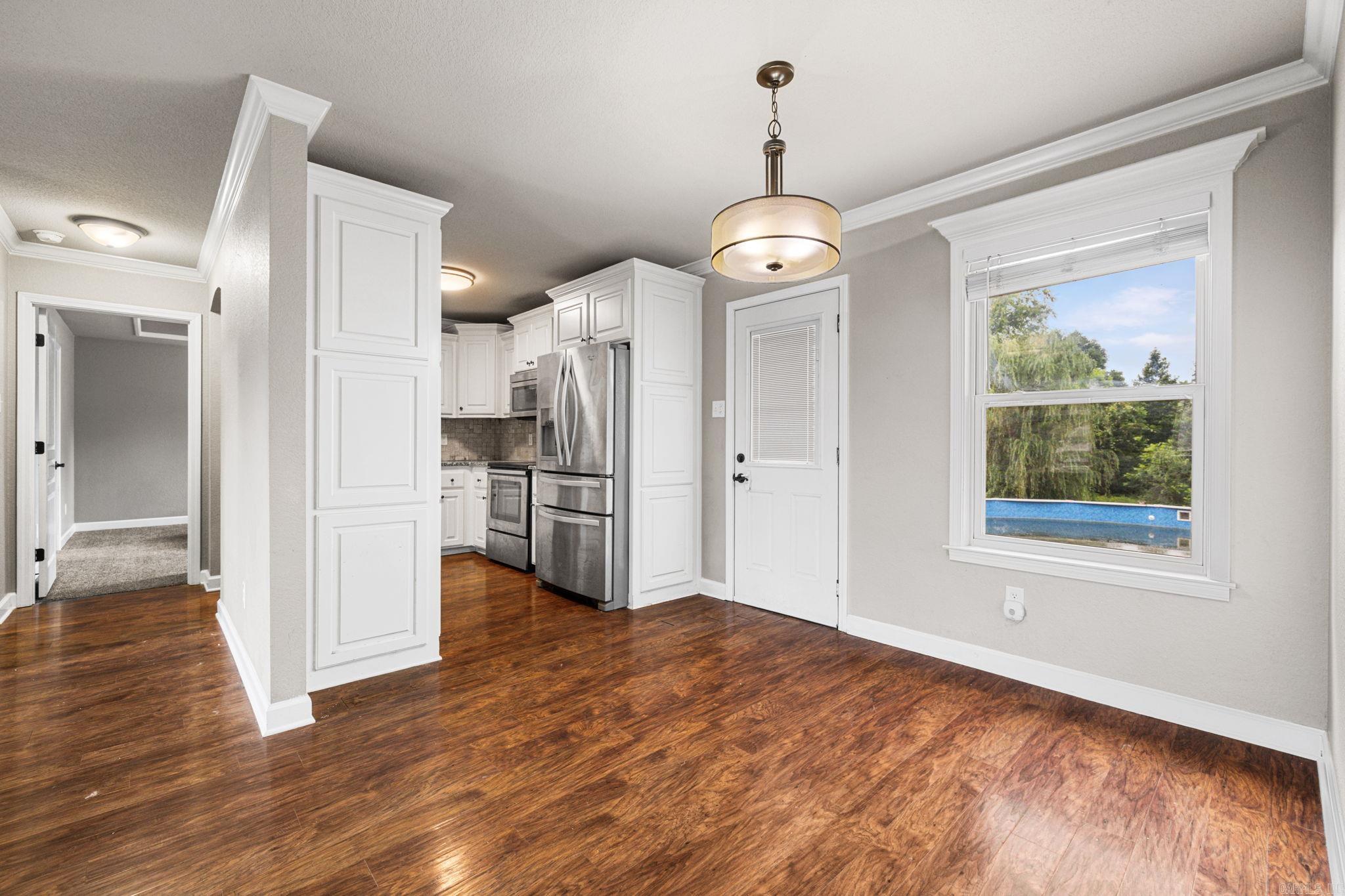 27 Mill Creek Drive