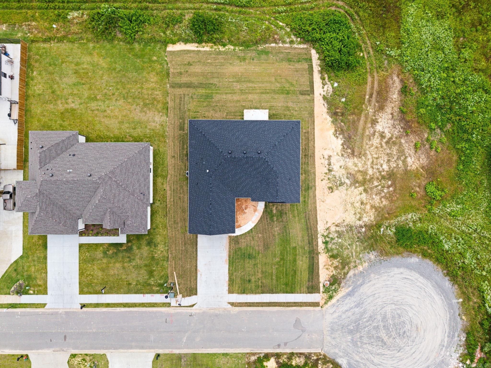 2312 Lakewood Circle
