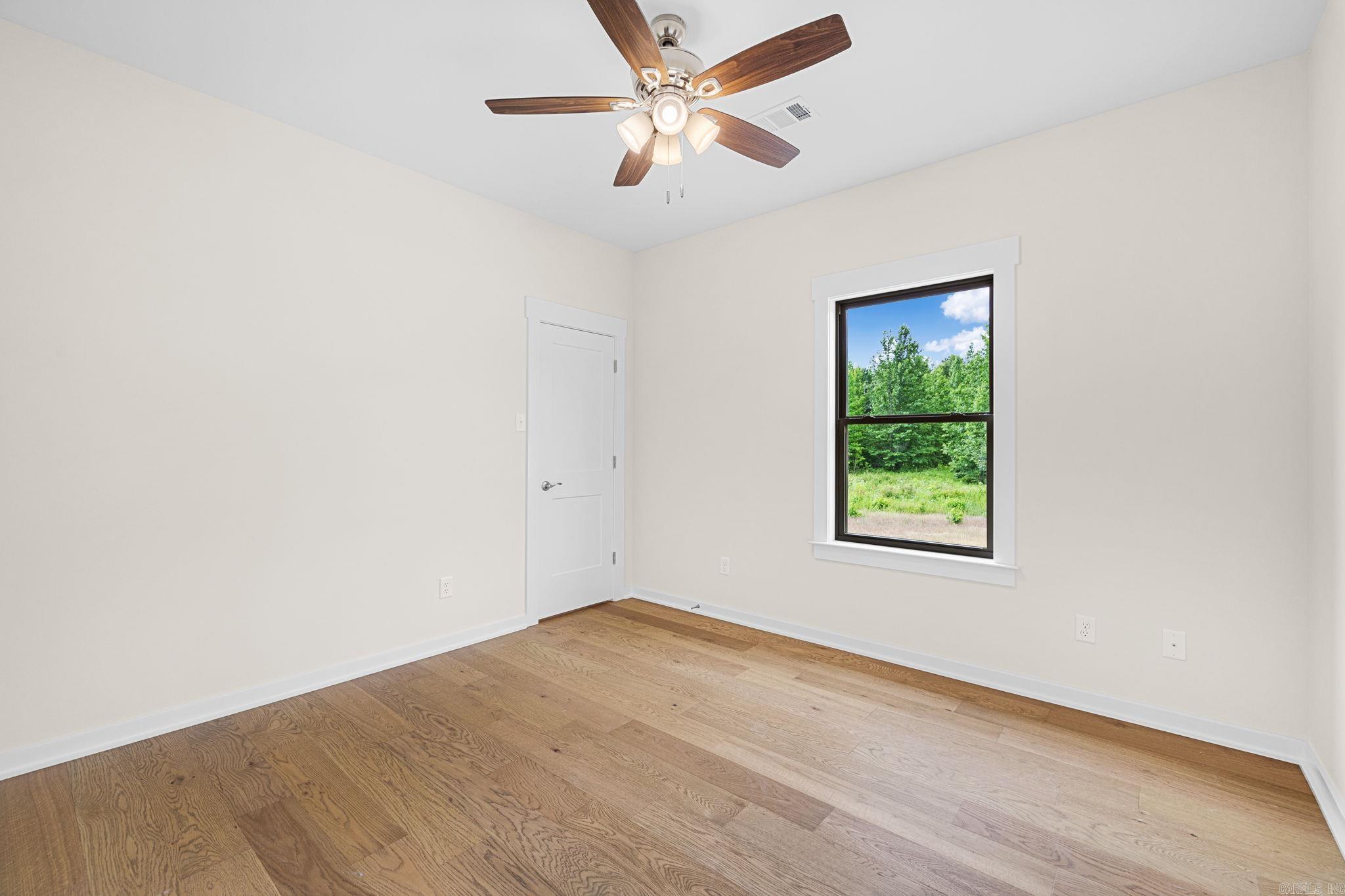 2312 Lakewood Circle