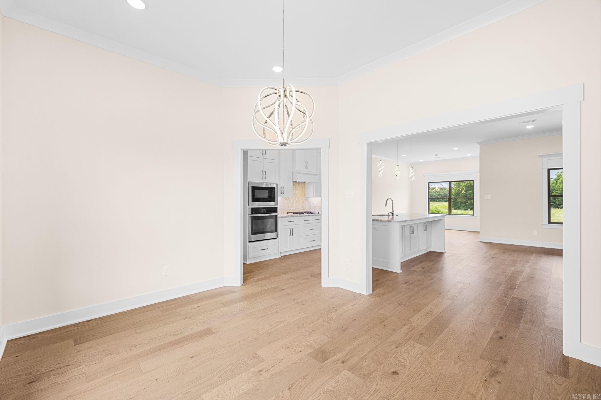 2312 Lakewood Circle