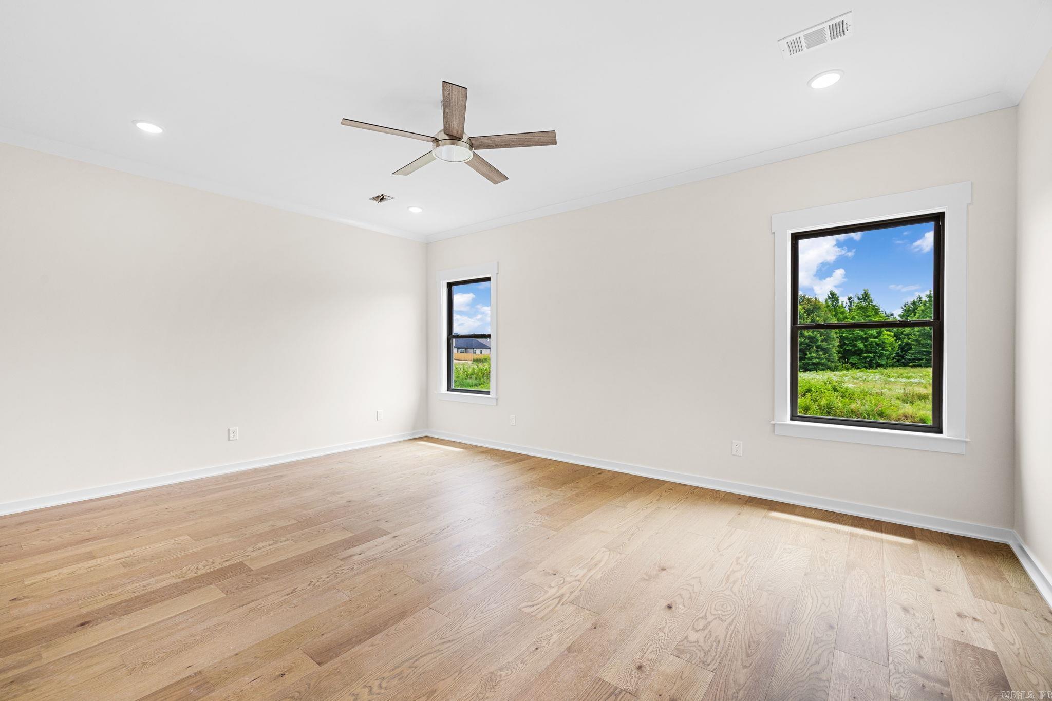 2312 Lakewood Circle