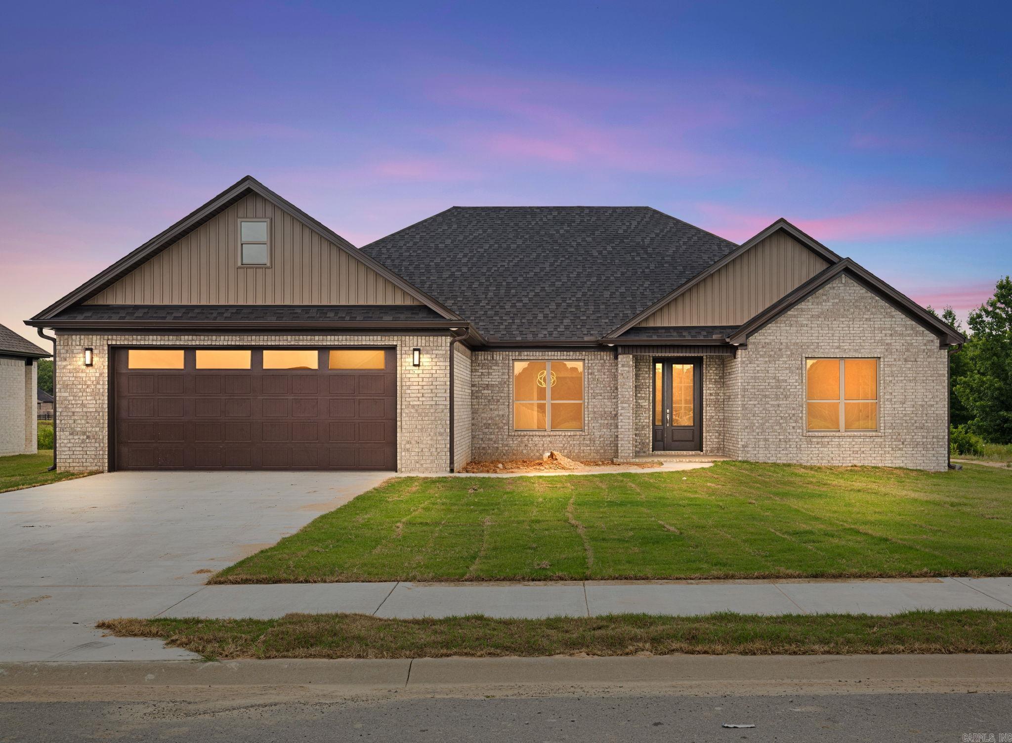 2312 Lakewood Circle