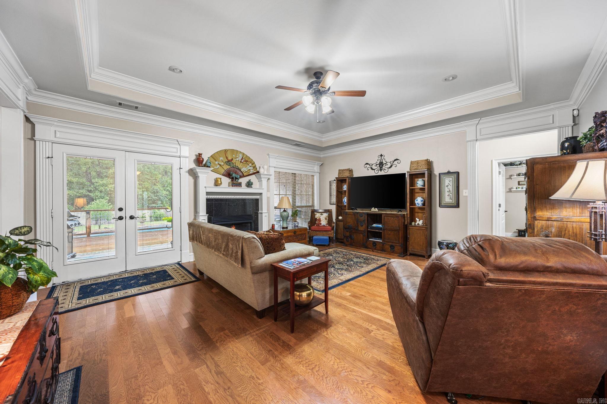 100 Nixon Lane