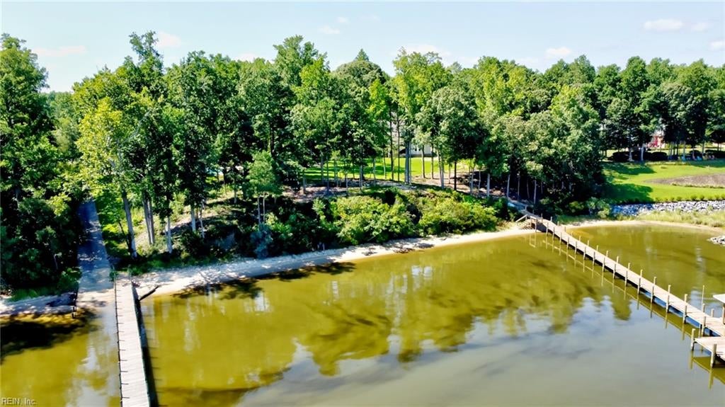 8024 Riverwatch DR