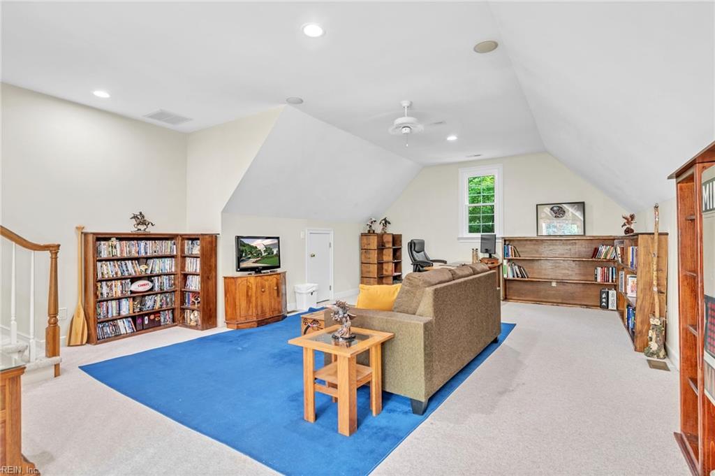 3008 John Vaughan RD