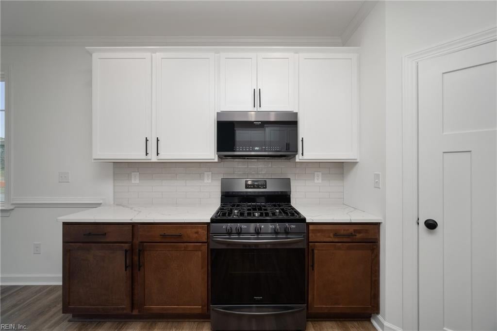 2201 Captiva LN