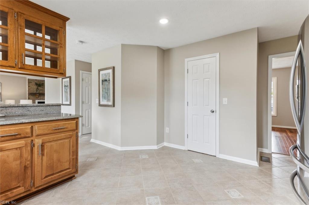 16152 Quail Crescent LN