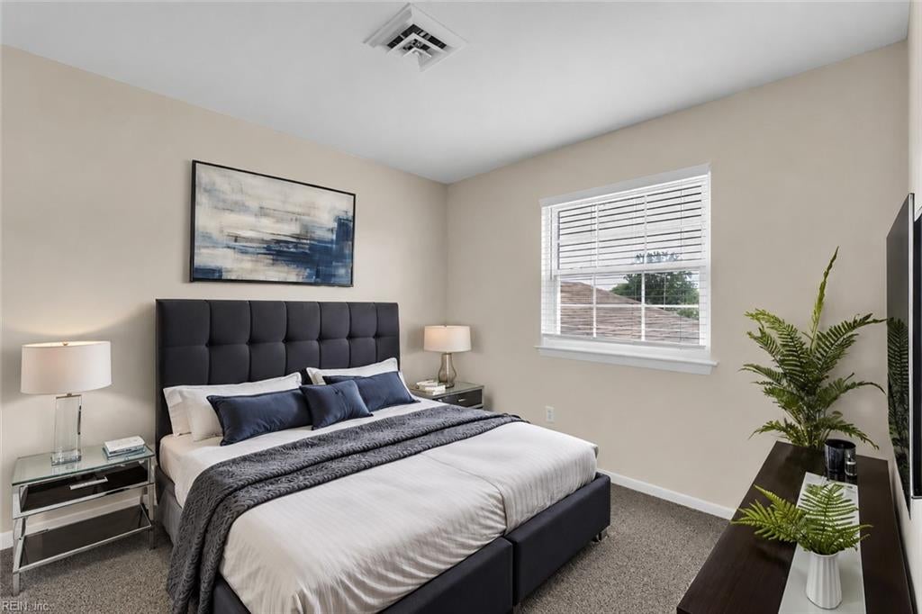3225 Barrington DR