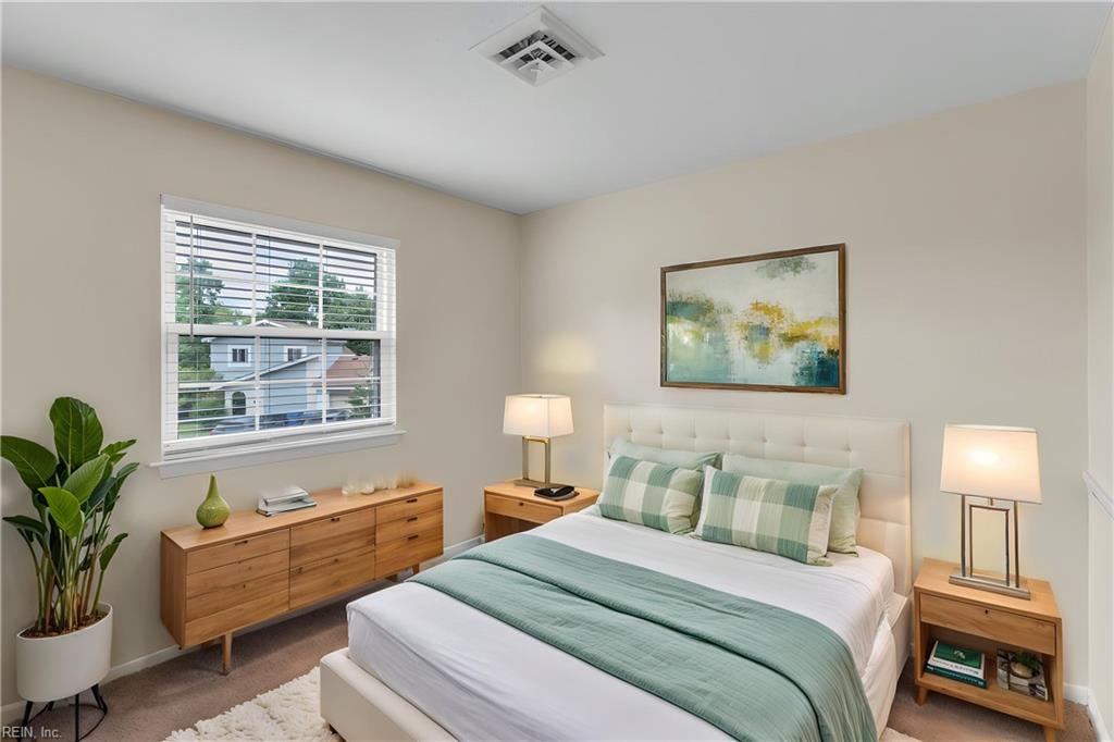 3225 Barrington DR