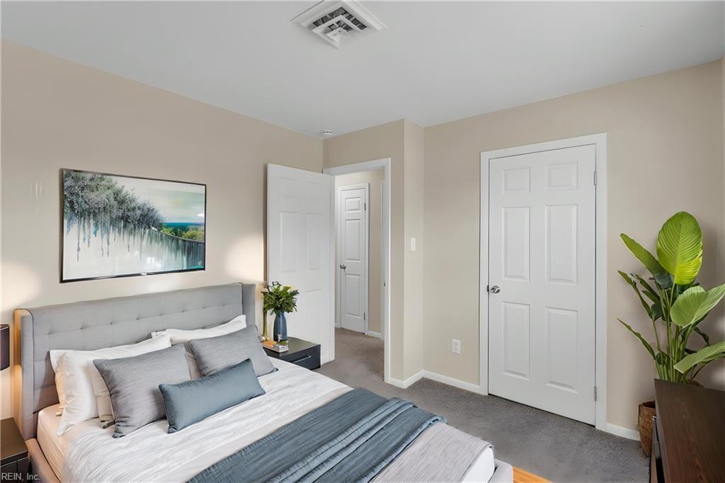 3225 Barrington DR