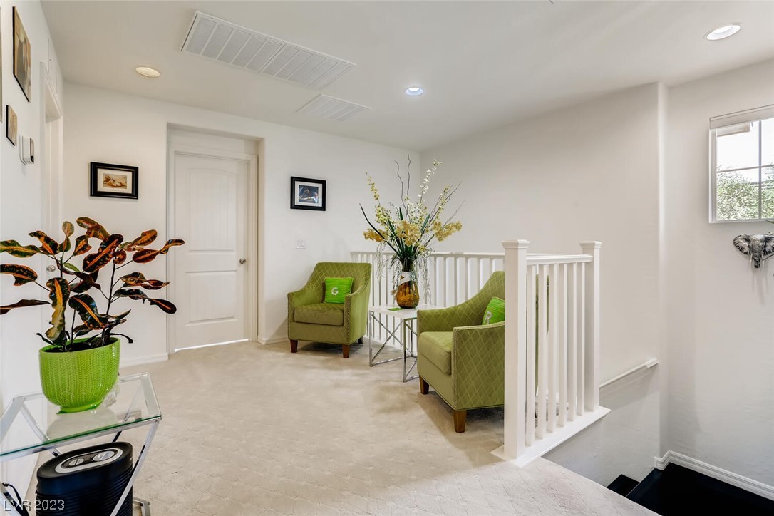 7279 Sterling Rock Avenue