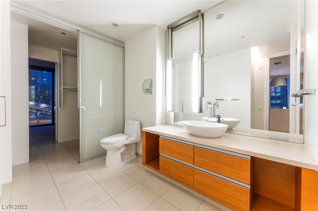 3726 Las Vegas Boulevard 306