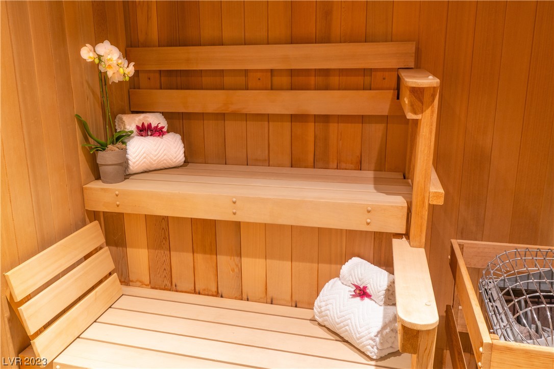 3726 Las Vegas Boulevard 306