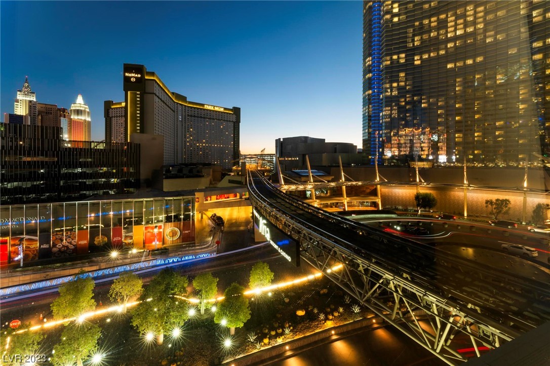 3726 Las Vegas Boulevard 306