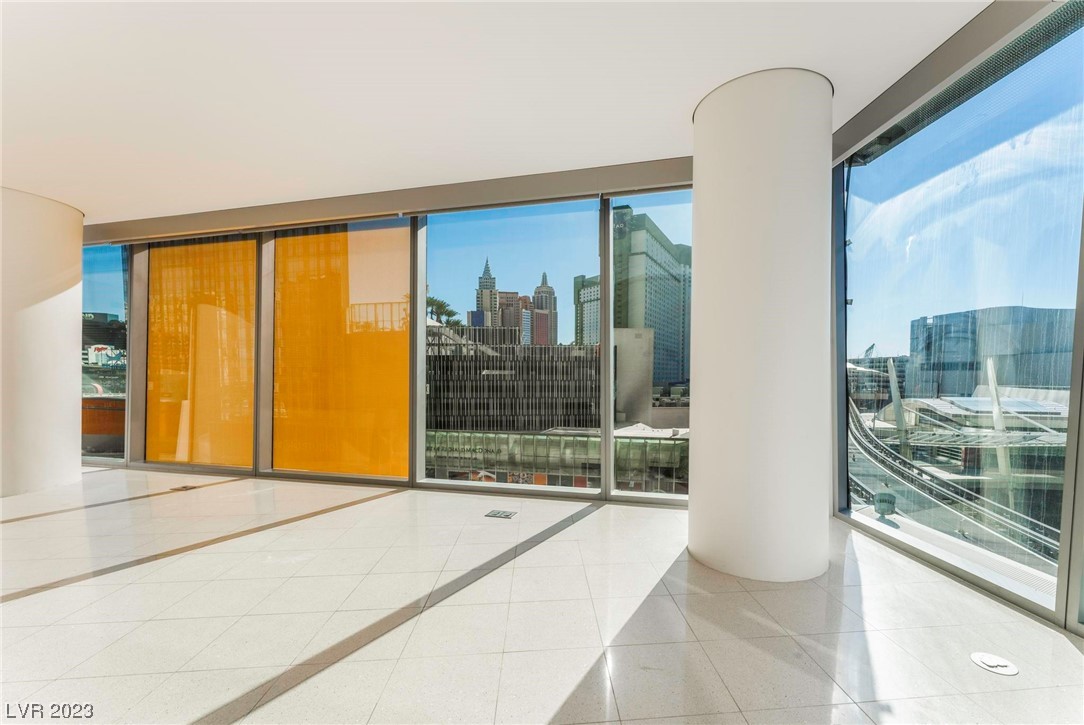 3726 Las Vegas Boulevard 306