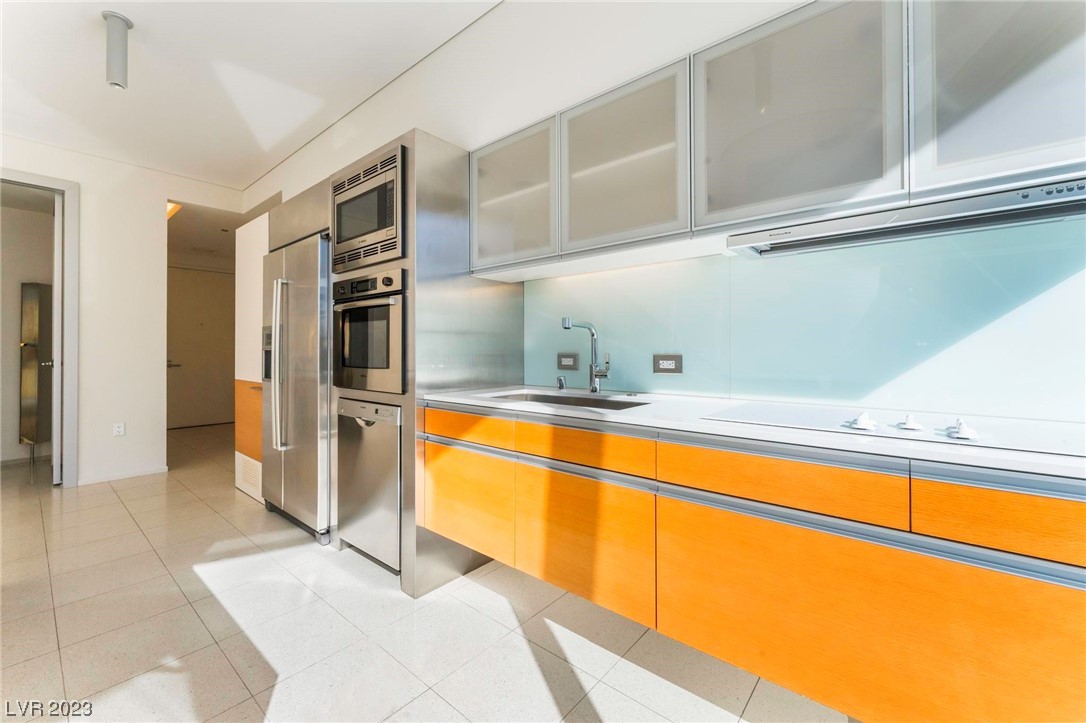 3726 Las Vegas Boulevard 306