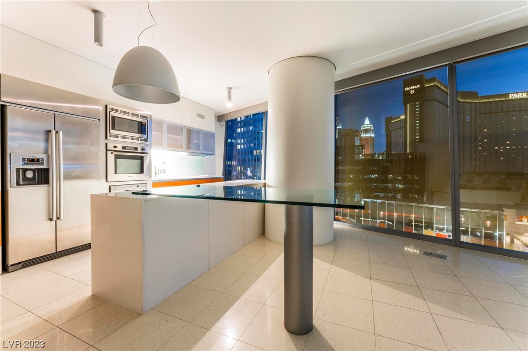 3726 Las Vegas Boulevard 306