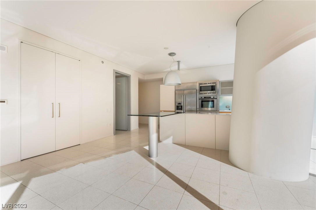 3726 Las Vegas Boulevard 306