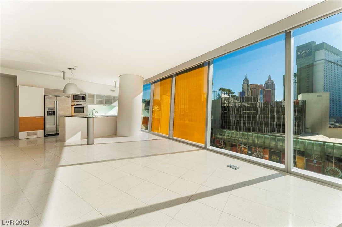 3726 Las Vegas Boulevard 306