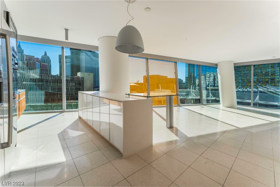 3726 Las Vegas Boulevard 306