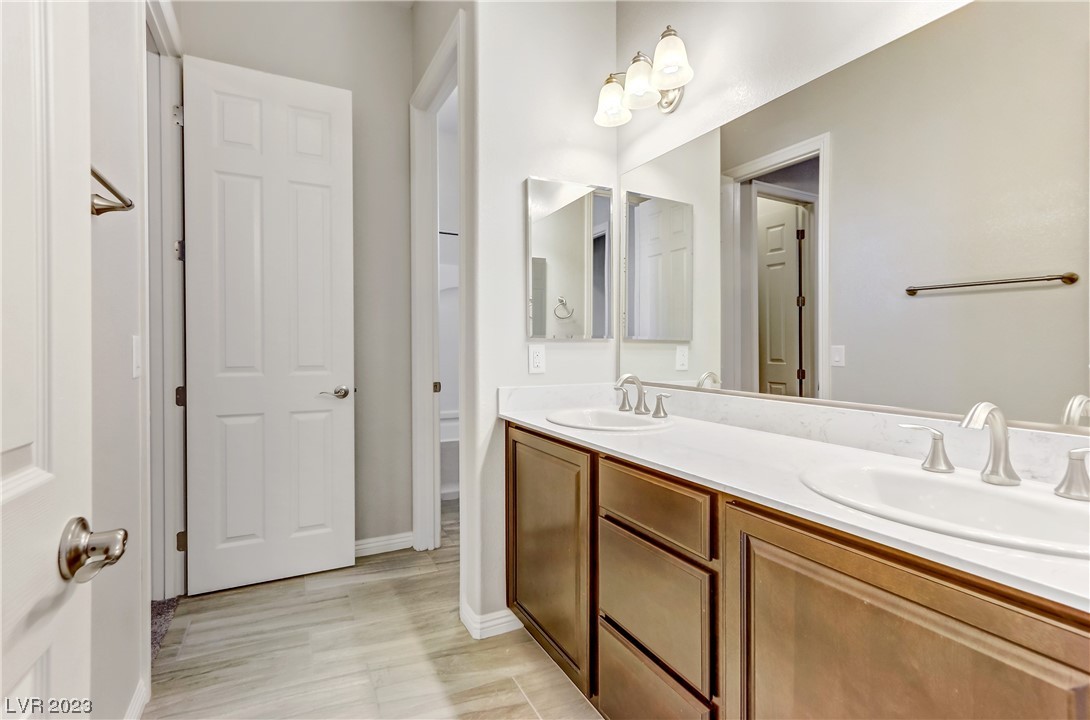 77 Einstein Ridge Way