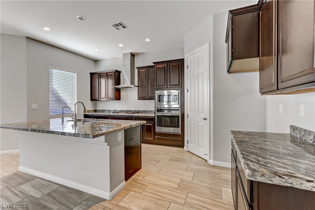 77 Einstein Ridge Way