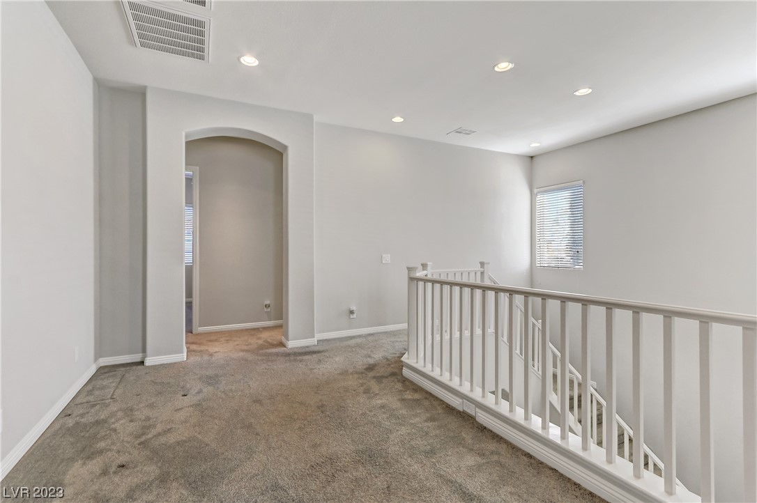 77 Einstein Ridge Way