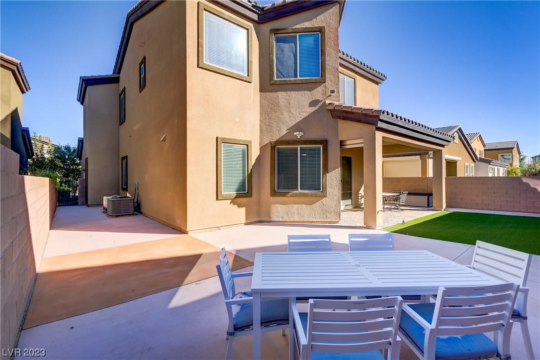 77 Einstein Ridge Way