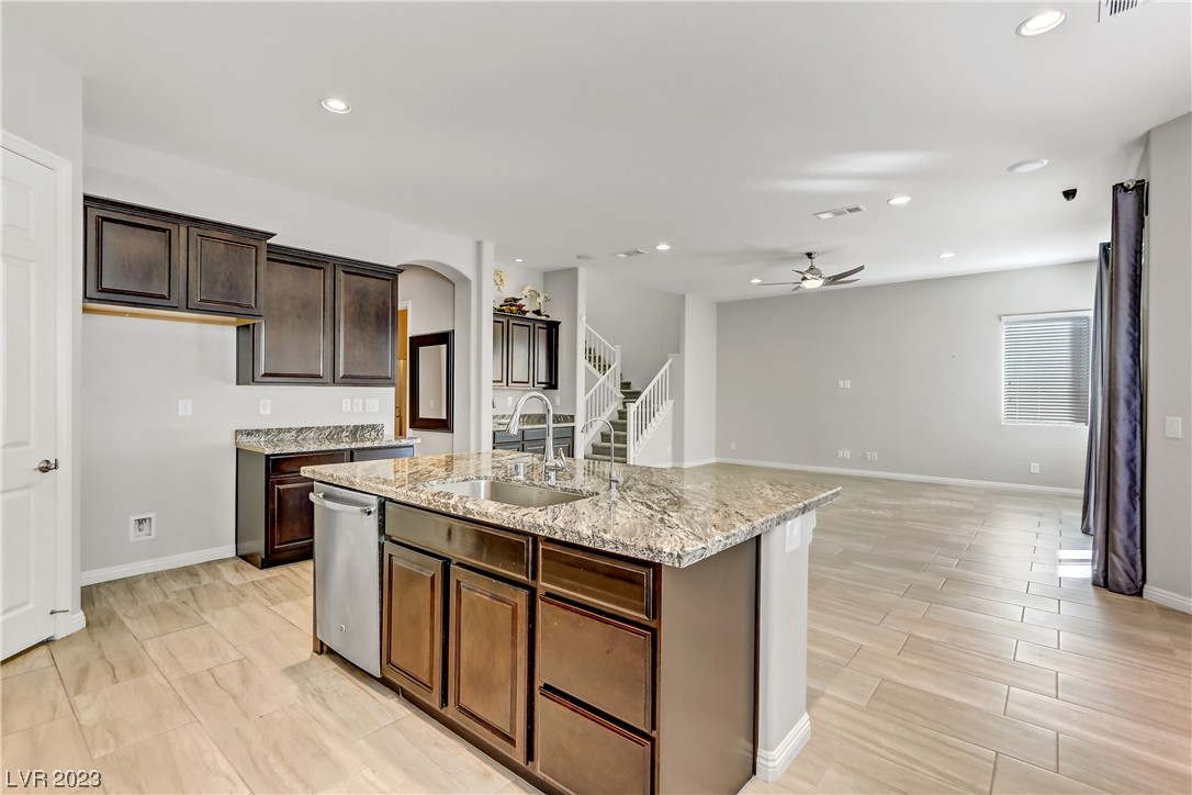 77 Einstein Ridge Way