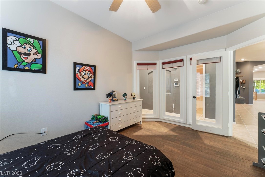 3670 Saint Nazaire Avenue