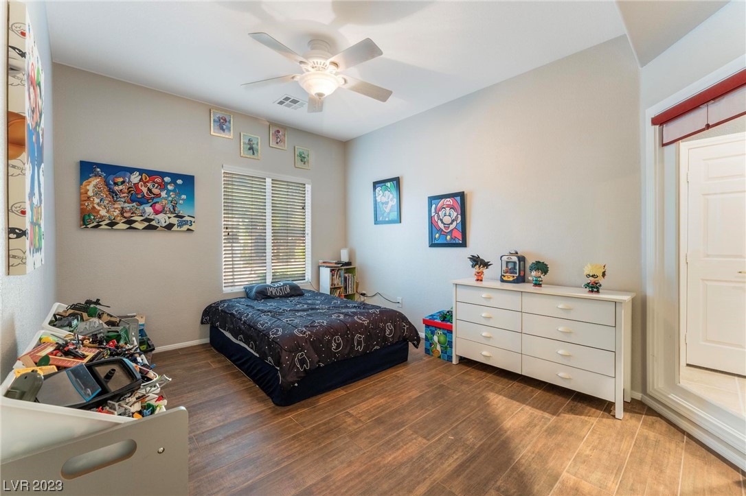 3670 Saint Nazaire Avenue